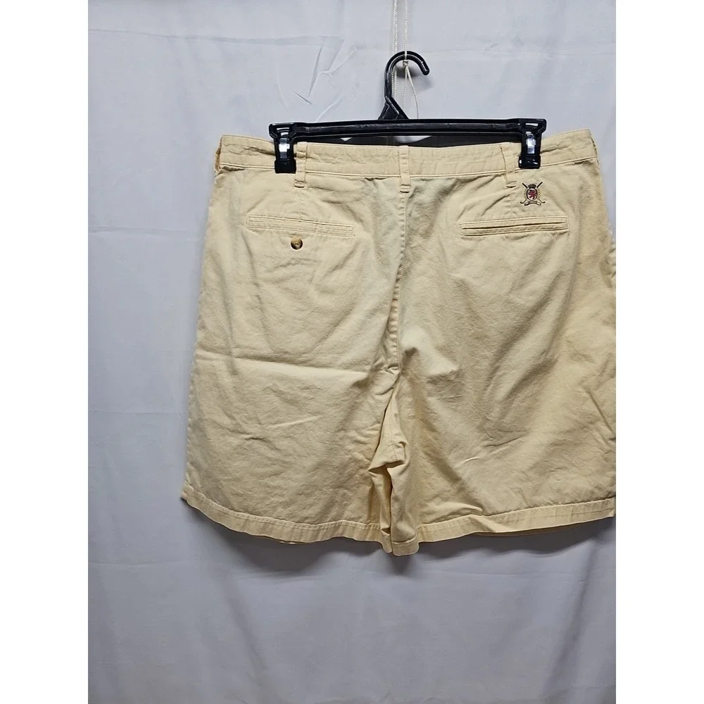 Tommy Hilfiger Mens Golf Shorts 38 Yellow Chino Pleated Slash Pockets 7'' Inseam